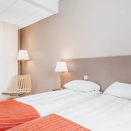 Wood By Frich's Hotel